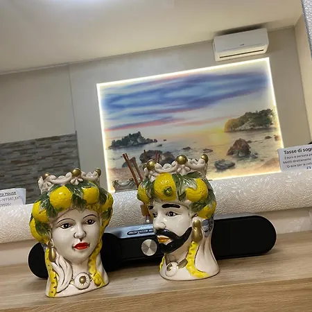 Agata House בית הארחה *